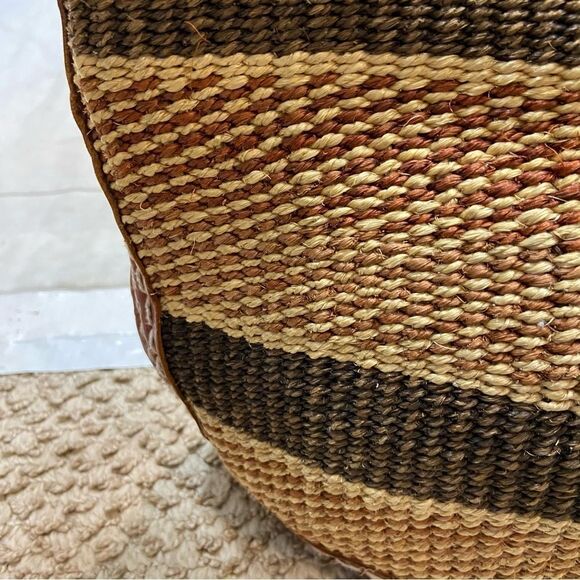Vintage African Genuine Leather and Woven Purse Handbag - Picture 14 of 15